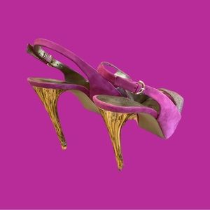 GUESS HEELS, PINK SUADE WITH GLITTER ACROSS TOP, GOLD HEEL